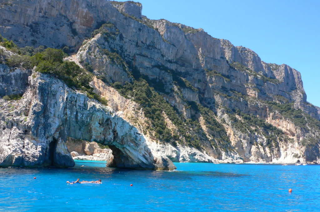 image with the rocks of cala goloritzé in sardinia from a guide to cala gonone tour boat