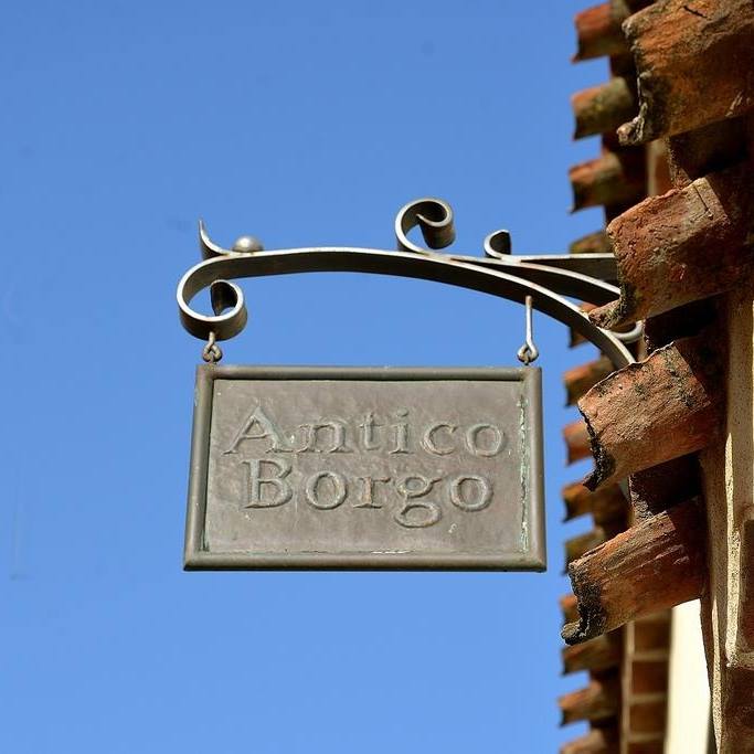 image of the entrance of Hotel Antico Borgo Galtellì