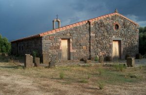 Abiti tradizionali sardi di Aidomaggiore: usi e costumi in Sardegna